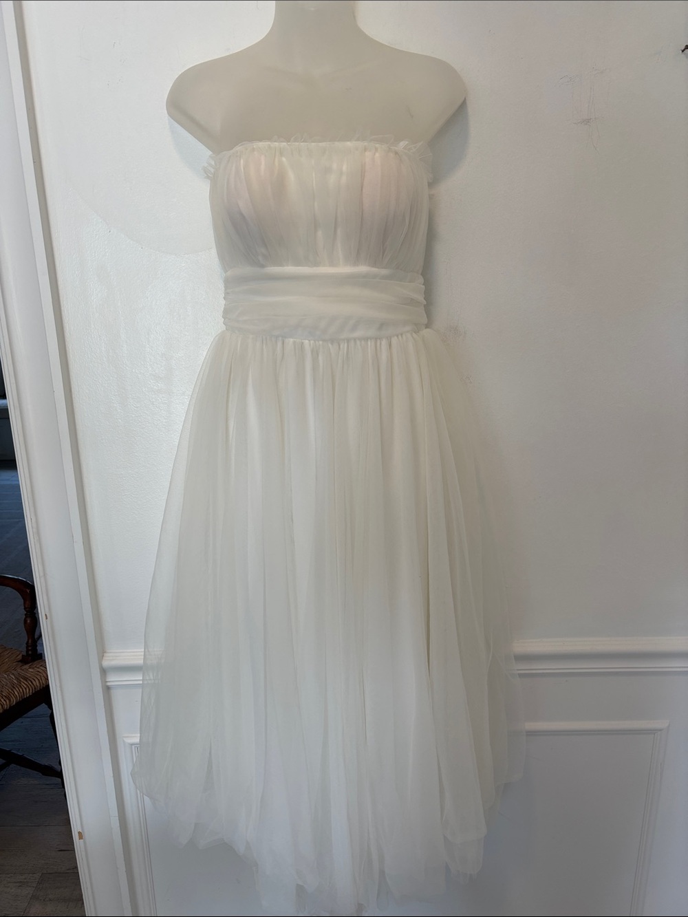 Selfie Leslie Strapless Chic White Romantic Tulle Dress in White NWT Size Large - Picture 4 of 7